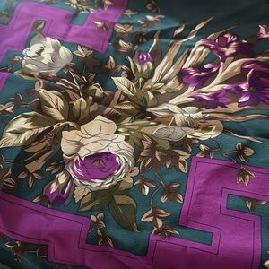 Vintage Ellen Tracy silk scarf